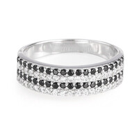 Zilveren ring met zwarte spinelstenen