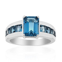Zilveren ring met een Londen-blauwe topaas