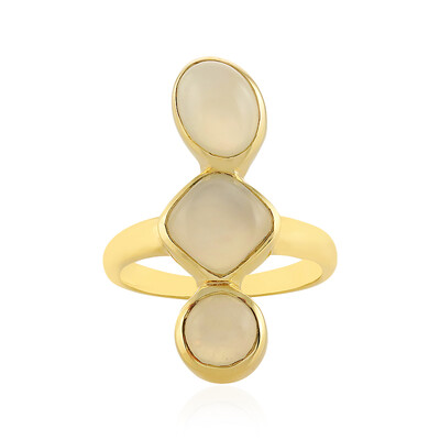 Zilveren ring met een witte maansteen