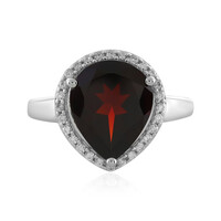 Zilveren ring met een Mozambique granaat