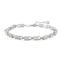 Zilveren armband met Welo-opalen