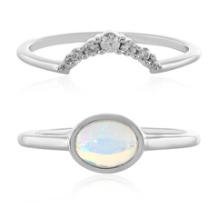Zilveren ring met een Welo-opaal