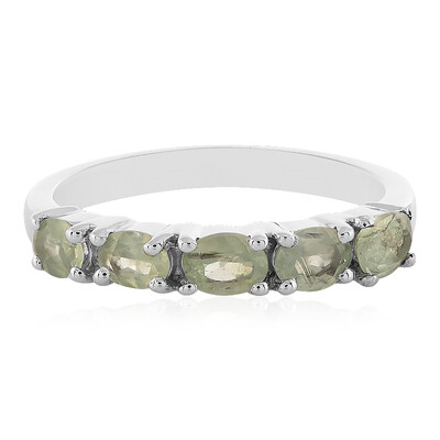 Zilveren ring met alexandrieten