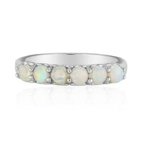 Zilveren ring met Welo-opalen