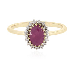 Gouden ring met een robijn