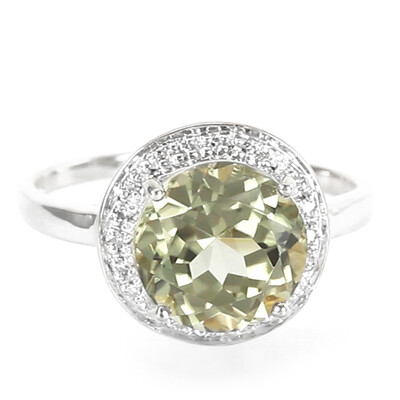 Zilveren ring met een zultaniet