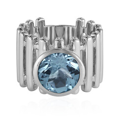 Zilveren ring met een hemel-blauwe topaas