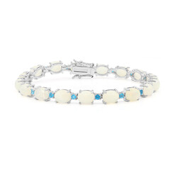 Zilveren armband met Welo-opalen