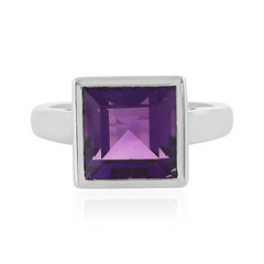 Zilveren ring met een amethist