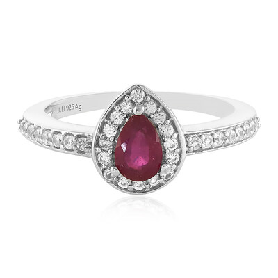 Zilveren ring met een Madagaskar Robijn
