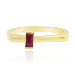 Zilveren ring met een Madagaskar Robijn
