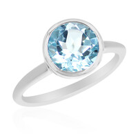 Zilveren ring met een hemel-blauwe topaas