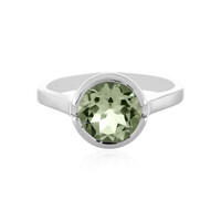 Zilveren ring met een groene amethist