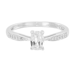 Zilveren ring met een gosheniet