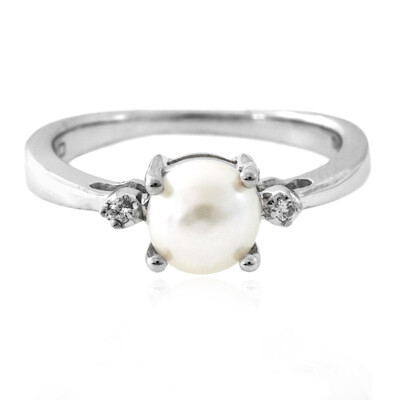 Zilveren ring met een zoetwater kweekparel