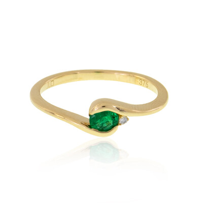 Gouden ring met een Columbiaanse smaragd
