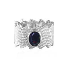 Zilveren ring met een Mezezo opaal (de Melo)