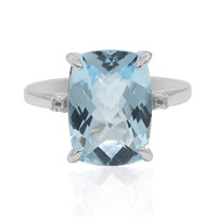 Zilveren ring met een hemel-blauwe topaas
