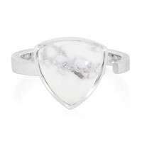 Zilveren ring met een howliet