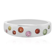 Zilveren ring met een groene saffier