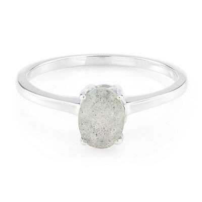 Zilveren ring met een labradoriet