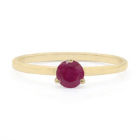 Gouden ring met een Madagaskar Robijn