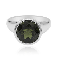 Zilveren ring met een moldaviet