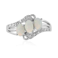 Zilveren ring met Welo-opalen