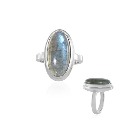 Zilveren ring met een labradoriet
