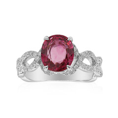 Gouden ring met een edele rode spinel (Estée Collection)