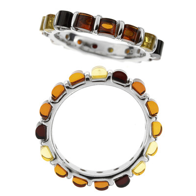Zilveren ring met Baltische barnsteen (dagen)