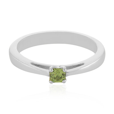 Zilveren ring met een demantoid
