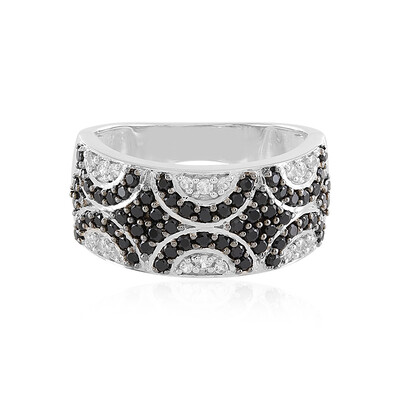 Zilveren ring met zirkonen