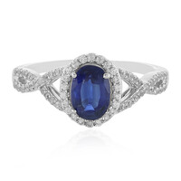 Zilveren ring met een kyaniet