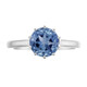 Gouden ring met een Londen-blauwe topaas