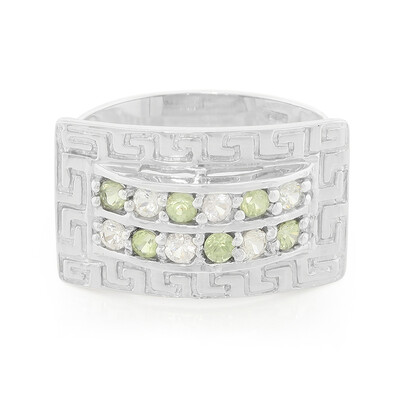 Zilveren ring met groene saffieren