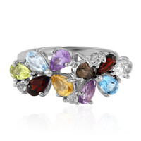 Zilveren ring met granaten
