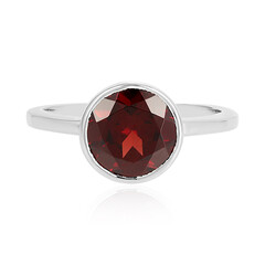 Zilveren ring met een Mozambique granaat
