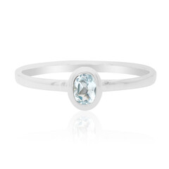 Zilveren ring met een hemel-blauwe topaas