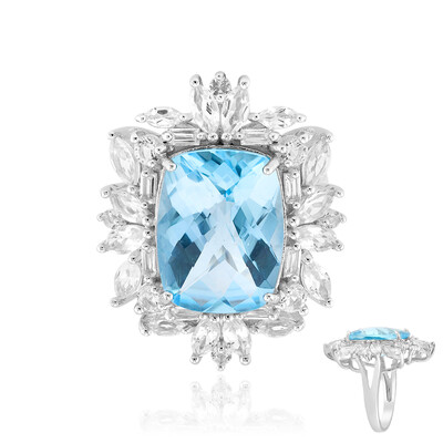 Zilveren ring met een hemel-blauwe topaas