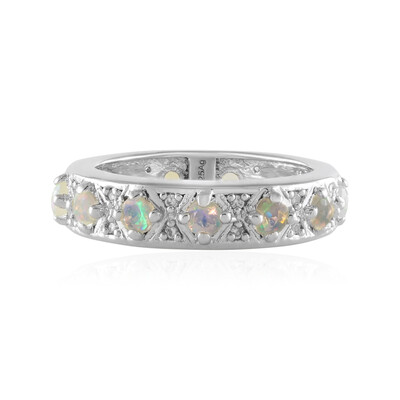 Zilveren ring met Welo-opalen