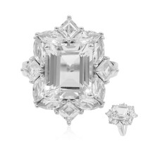 Zilveren ring met een witte topaas
