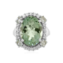 Zilveren ring met een groene amethist