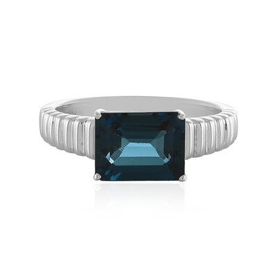 Zilveren ring met een Londen-blauwe topaas