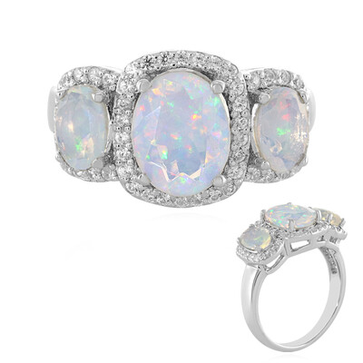 Zilveren ring met een Welo-opaal