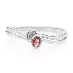 Zilveren ring met een Padparadscha saffier