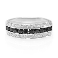 Zilveren ring met zwarte spinelstenen