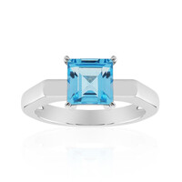 Zilveren ring met een Zwitsers-blauwe topaas
