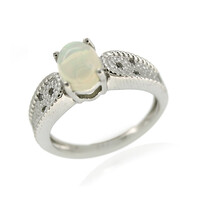 Zilveren ring met een Welo-opaal