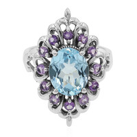 Zilveren ring met een hemel-blauwe topaas